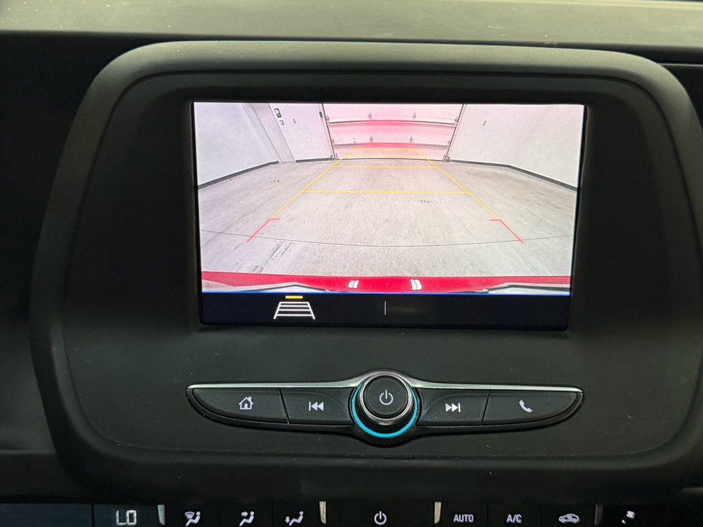 Used 2020 Chevrolet Camaro LT w/ RS Package image 23