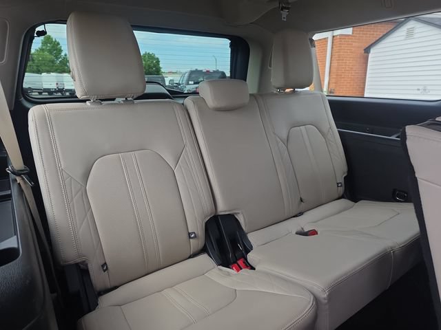 Certified 2023 Ford Expedition Max Platinum AWD/4WD image 21