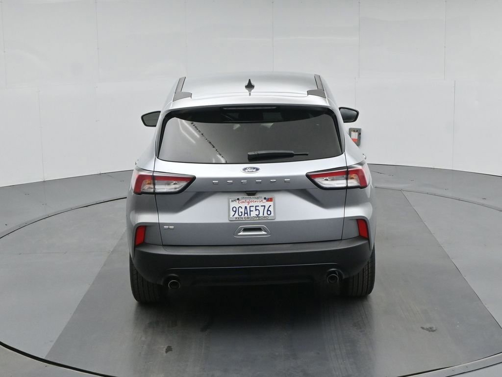 Certified 2022 Ford Escape SE w/ SE Sport Appearance Package image 17