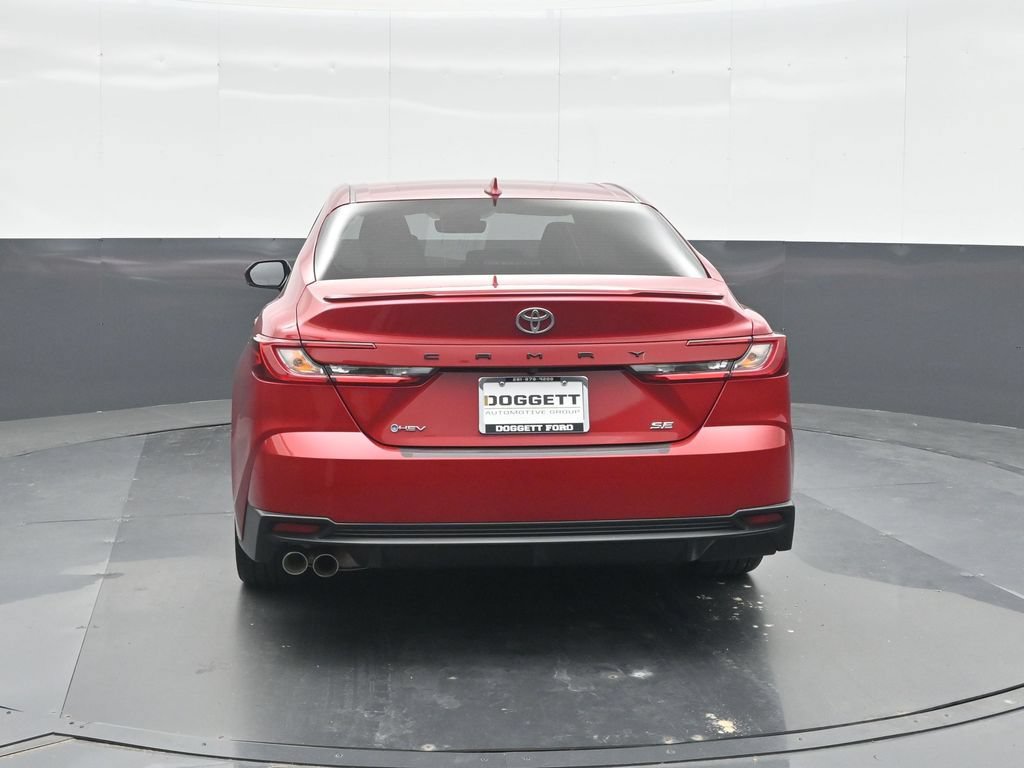 Used 2025 Toyota Camry SE w/ Convenience Package FWD image 17
