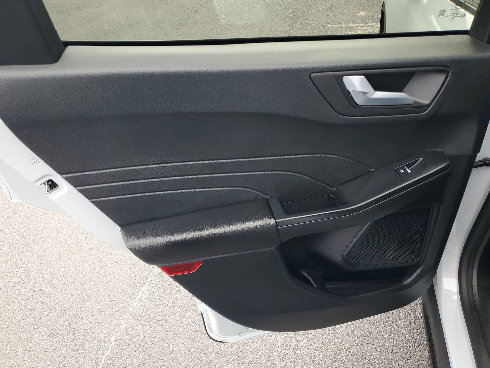 Certified 2025 Ford Escape ST-Line FWD image 9