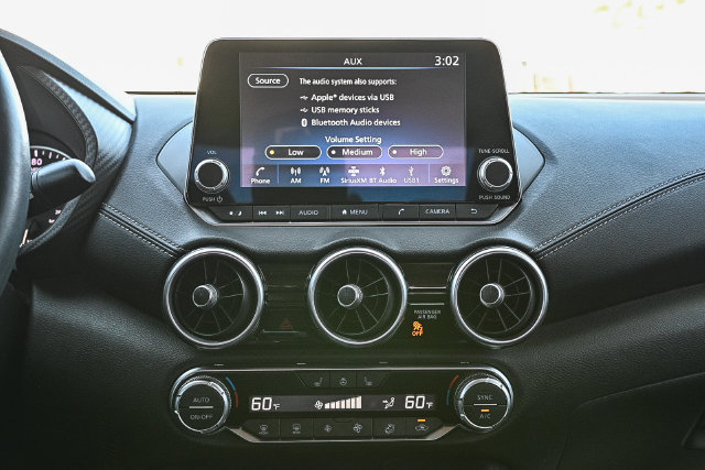 Used 2022 Nissan Sentra SV w/ All-Weather Package FWD image 15