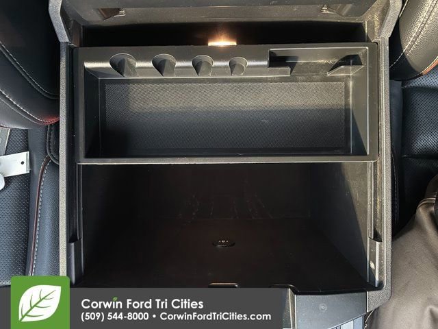 Certified 2023 Ford F350 Lariat w/ Chrome Package image 34