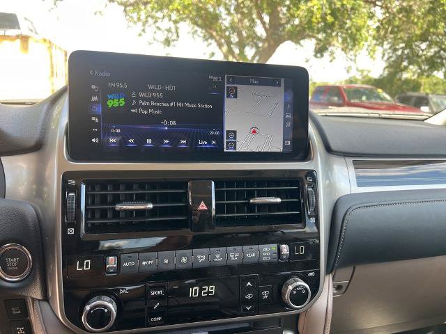 Used 2023 Lexus GX 460 Luxury w/ Sport Design Package AWD/4WD image 12