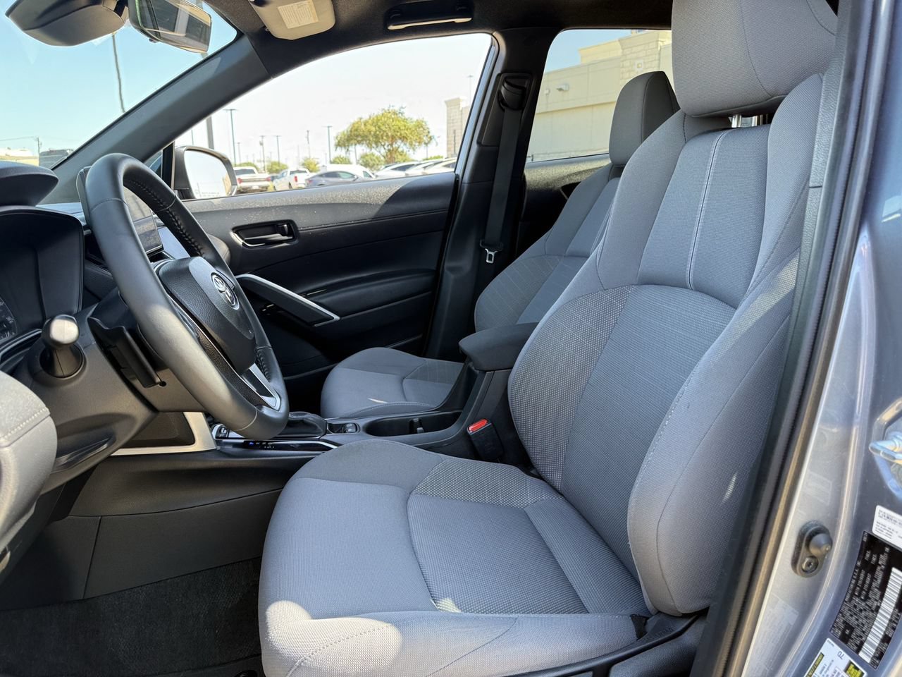 Used 2024 Toyota Corolla Cross AWD Hybrid image 24
