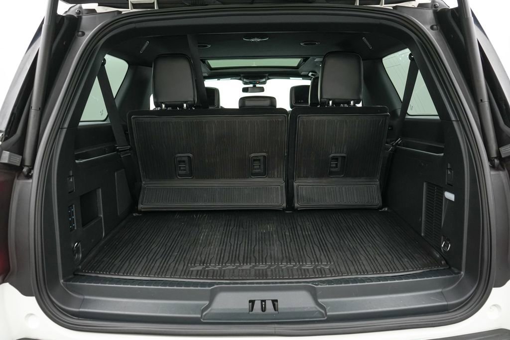 Certified 2023 Ford Expedition Max Platinum image 24