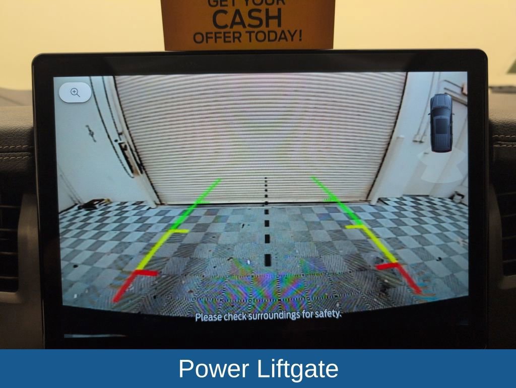 Certified 2023 Ford Expedition XLT image 32