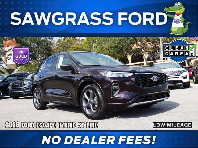 Certified 2023 Ford Escape ST-Line w/ Equipment Group 301A image 5