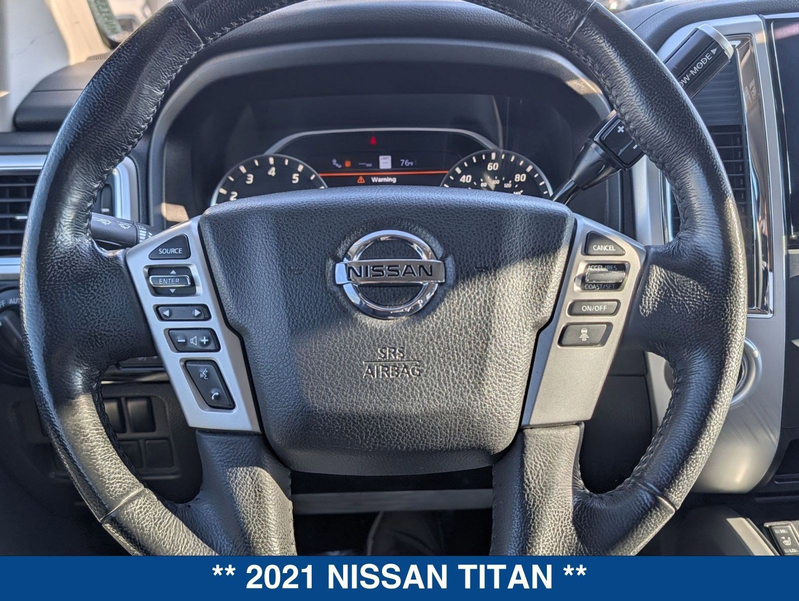 Used 2021 Nissan Titan SV w/ SV Convenience Package image 27