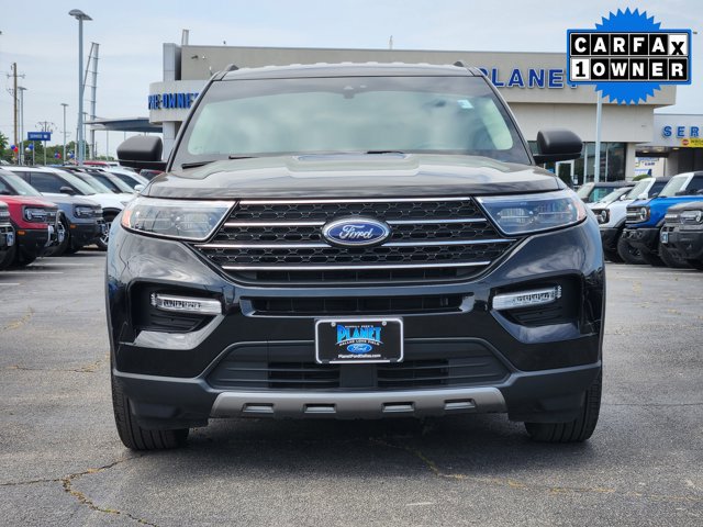 Certified 2023 Ford Explorer XLT w/ Equipment Group 202A RWD image 2