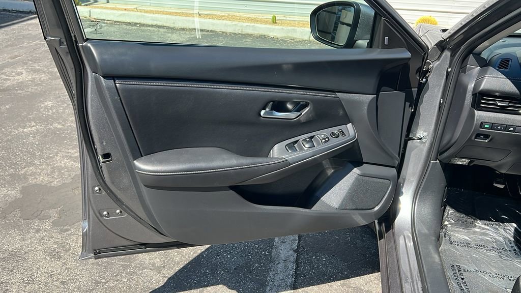 Used 2023 Nissan Sentra SV w/ All-Weather Package image 15