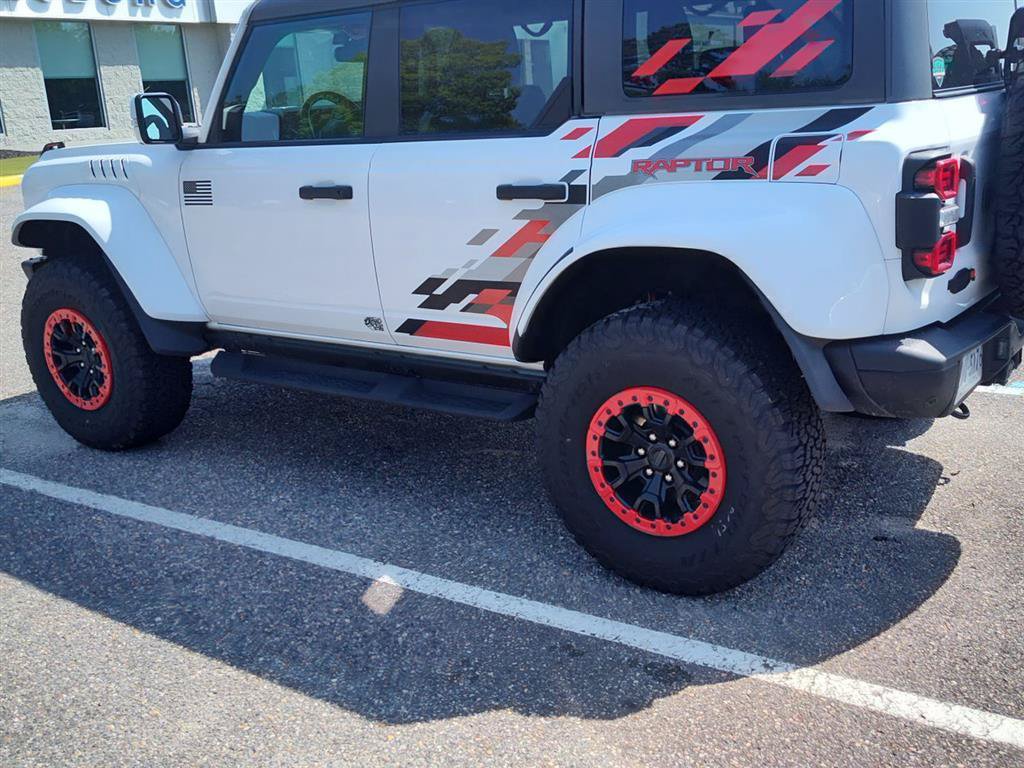 Certified 2024 Ford Bronco Raptor AWD/4WD image 3