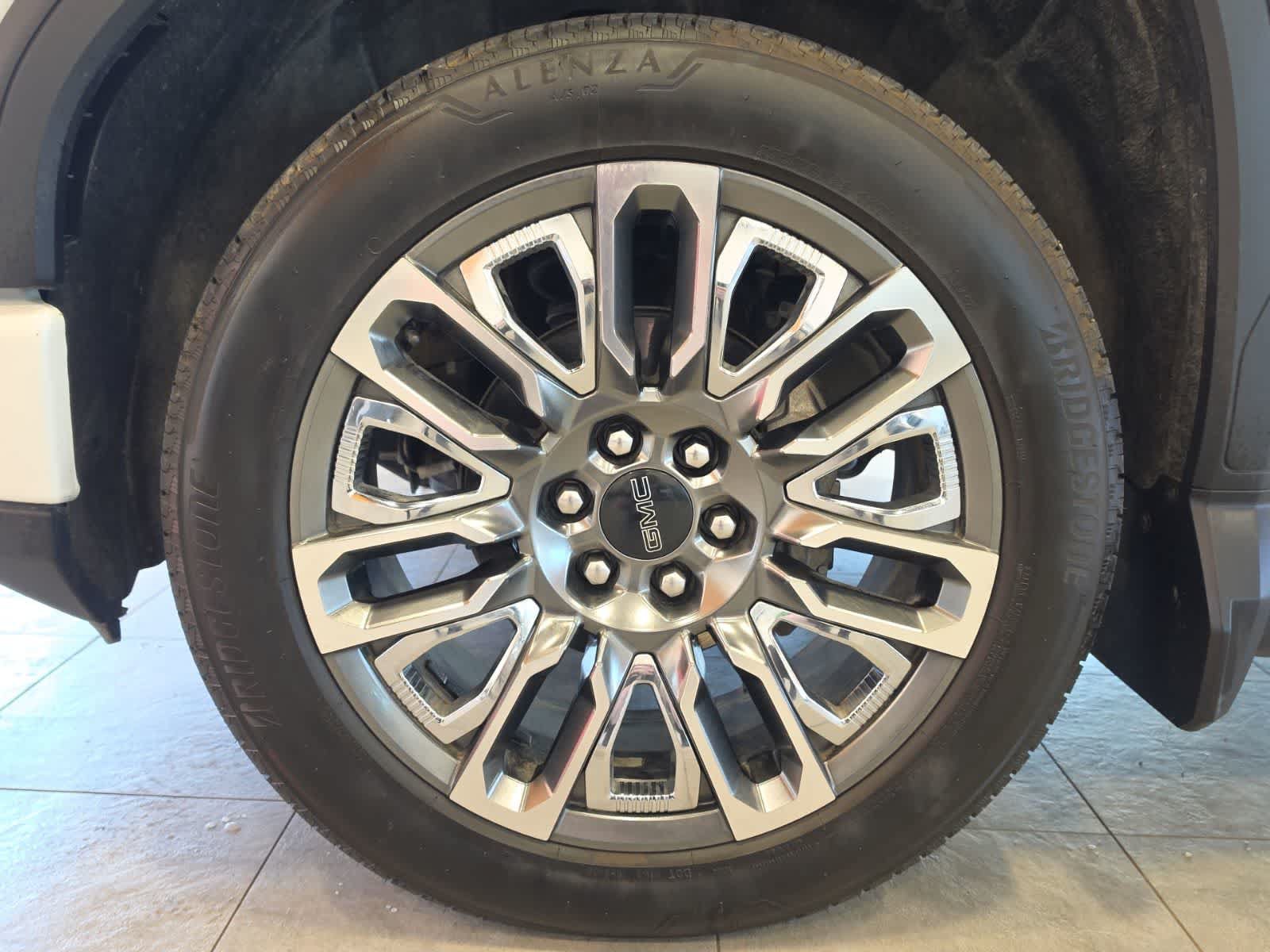 Used 2023 GMC Sierra 1500 Denali Ultimate AWD/4WD image 14