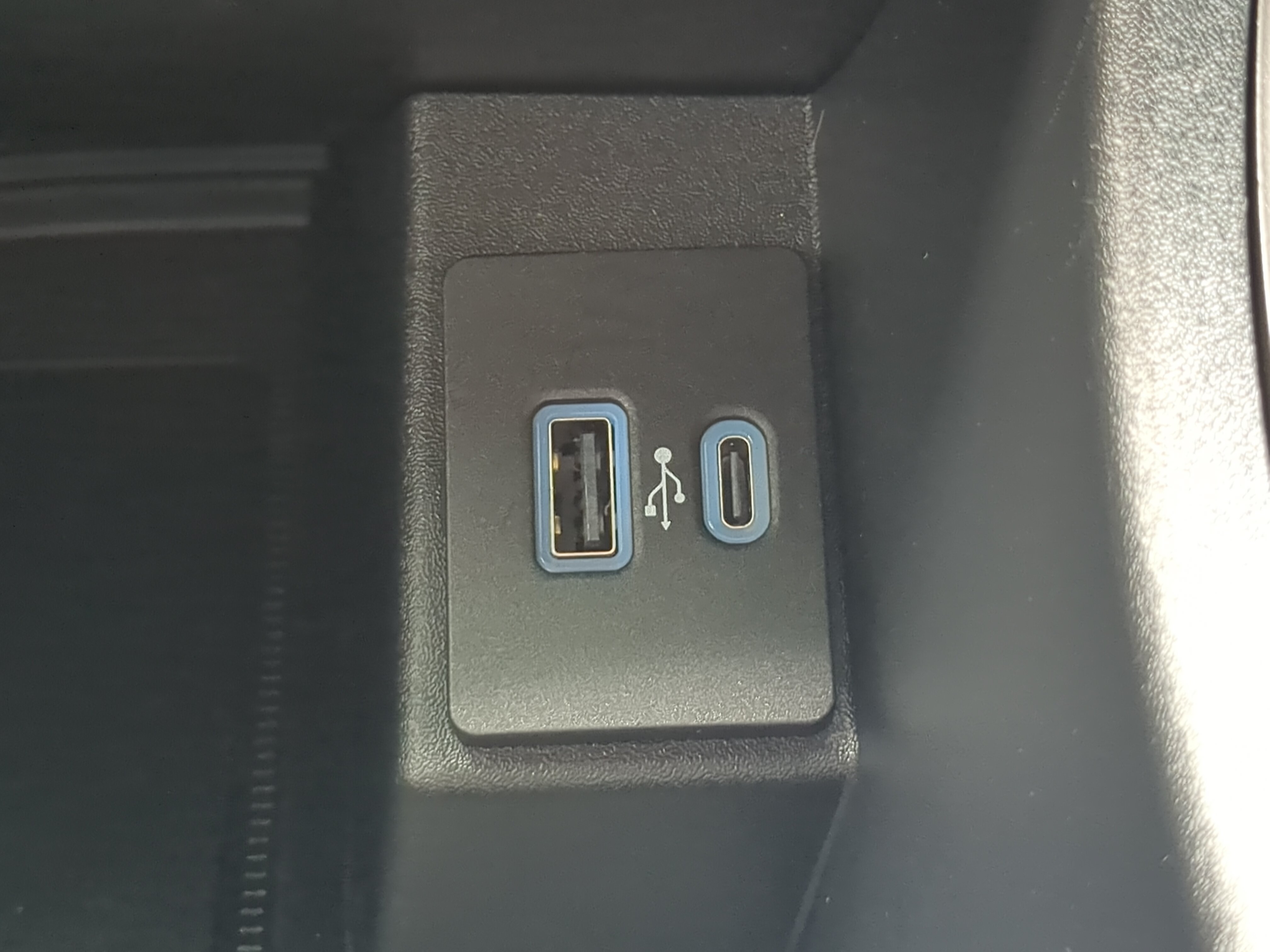 Certified 2022 Ford Edge ST-Line AWD/4WD image 20