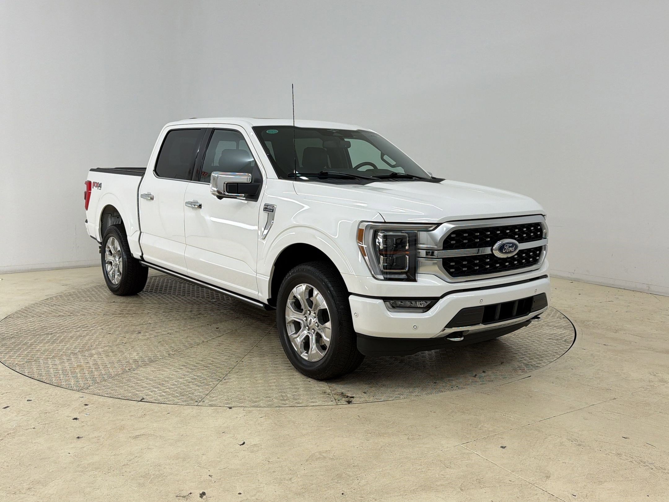 Certified 2023 Ford F150 Platinum w/ Equipment Group 701A High AWD/4WD image 7