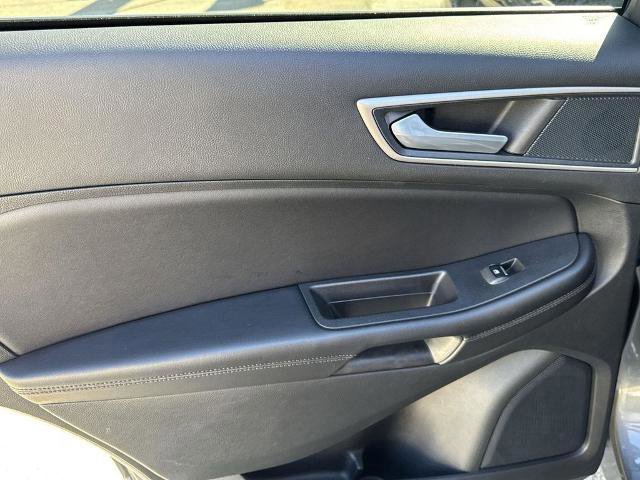 Certified 2024 Ford Edge SEL w/ Convenience Package image 18