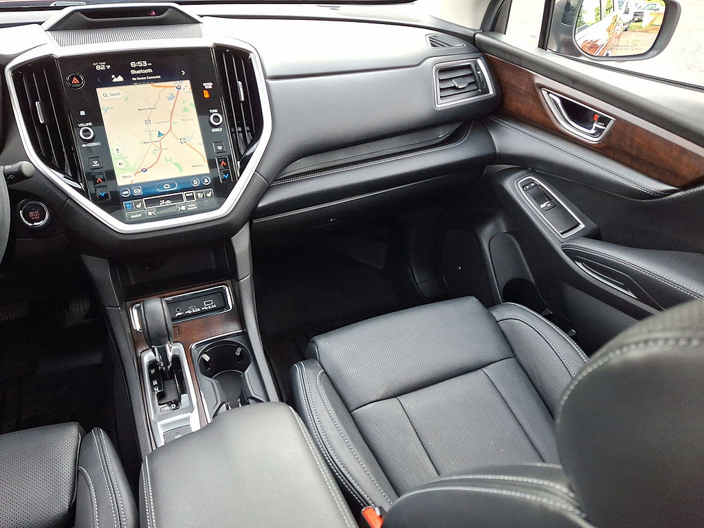 Used 2023 Subaru Ascent Touring AWD/4WD image 11