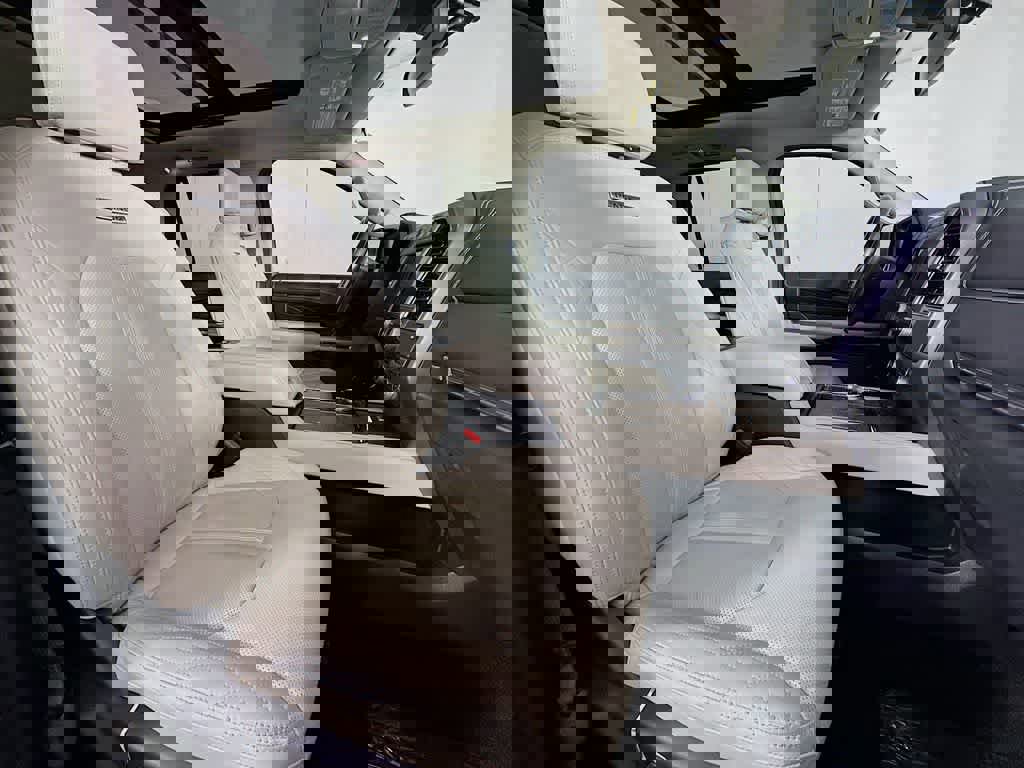 Certified 2018 Ford Expedition Platinum image 15