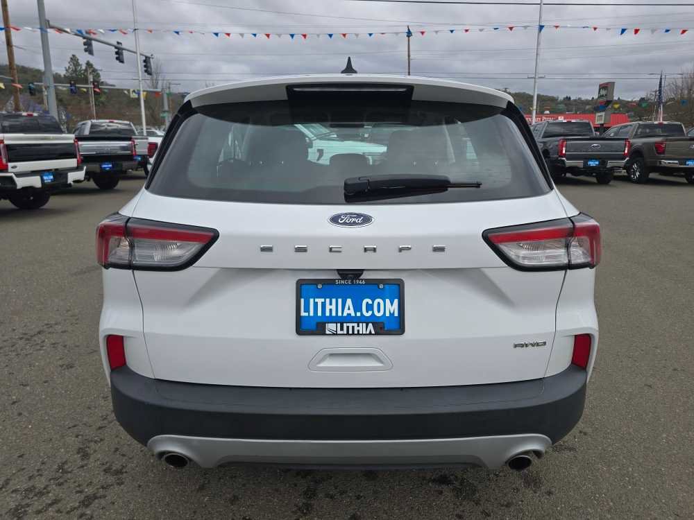Certified 2022 Ford Escape S image 4