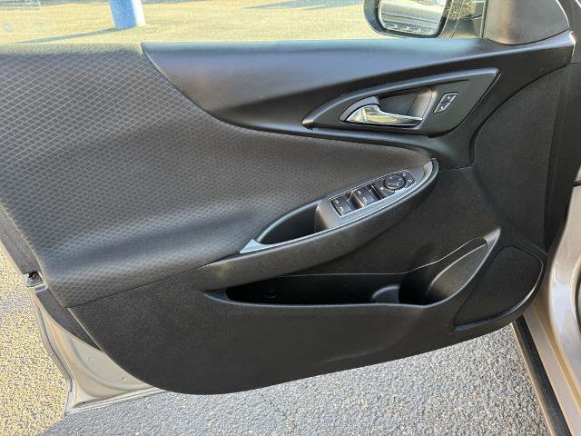 Used 2024 Chevrolet Malibu LT image 12