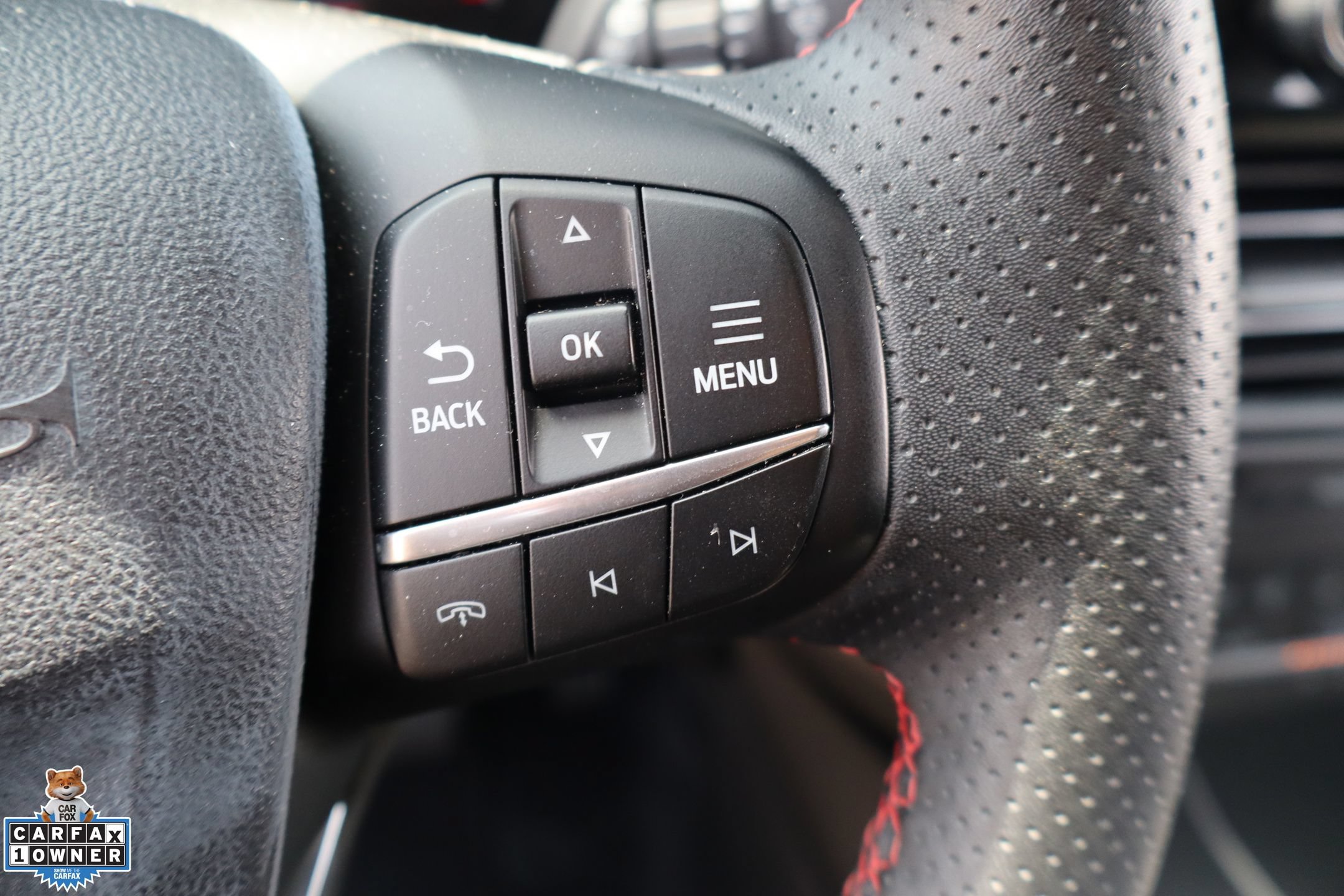 Certified 2025 Ford Escape ST-Line FWD image 15