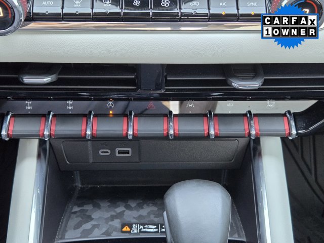 Used 2023 GMC Canyon AT4X image 16