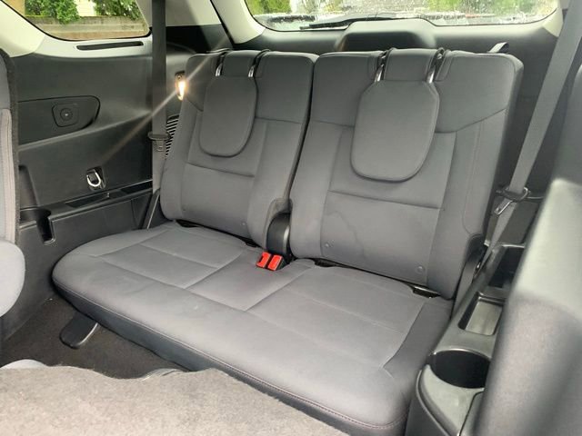 Certified 2025 Ford Explorer Active image 17