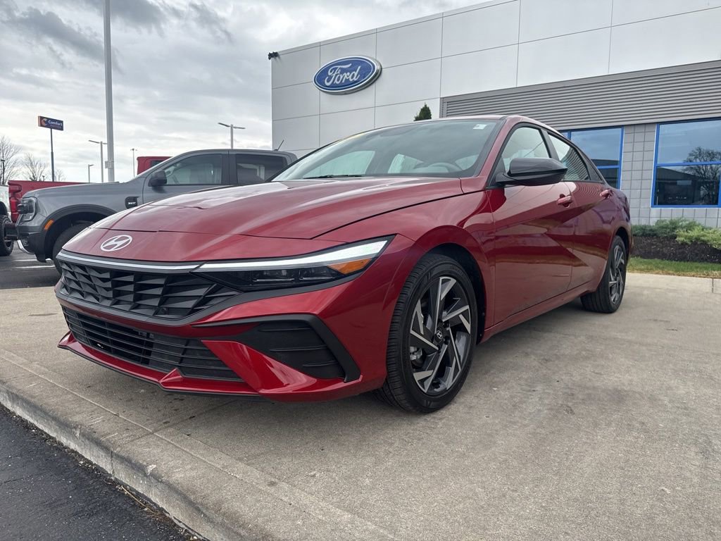 Used 2025 Hyundai Elantra Sport image 10