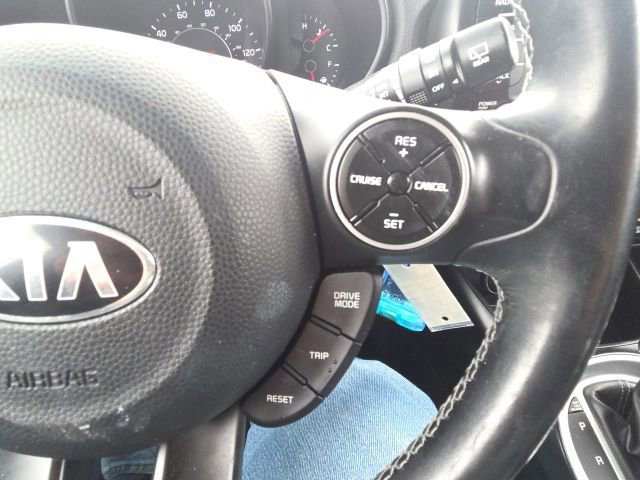 Used 2019 Kia Soul + image 34