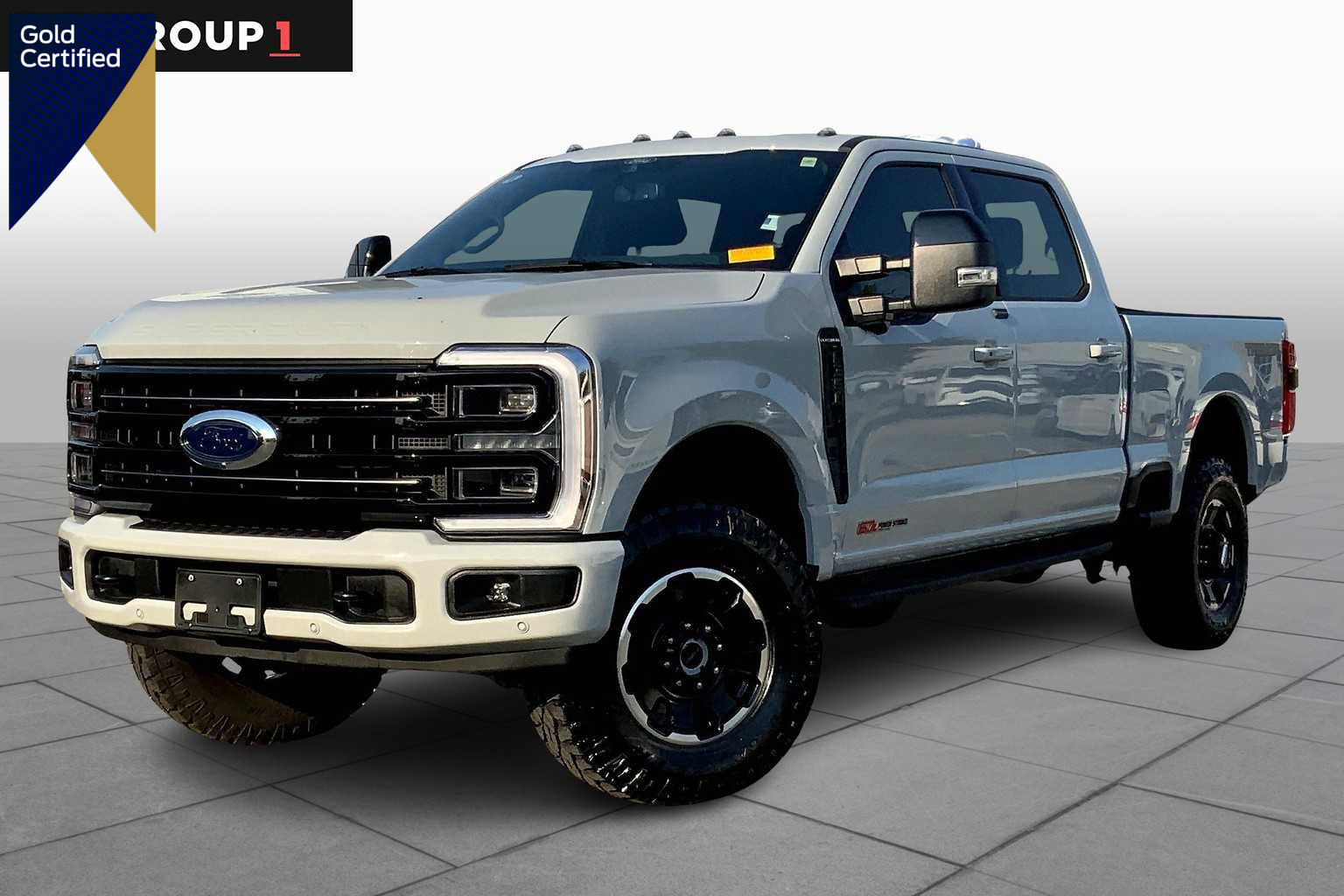 Certified 2025 Ford F350 Platinum w/ Tremor Off-Road Package