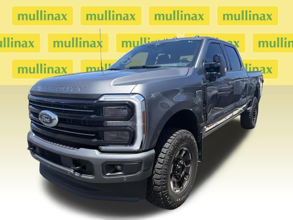Certified 2025 Ford F250 Platinum w/ Tremor Off-Road Package AWD/4WD image 36