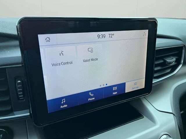 Certified 2023 Ford Explorer XLT w/ Equipment Group 202A AWD/4WD image 31