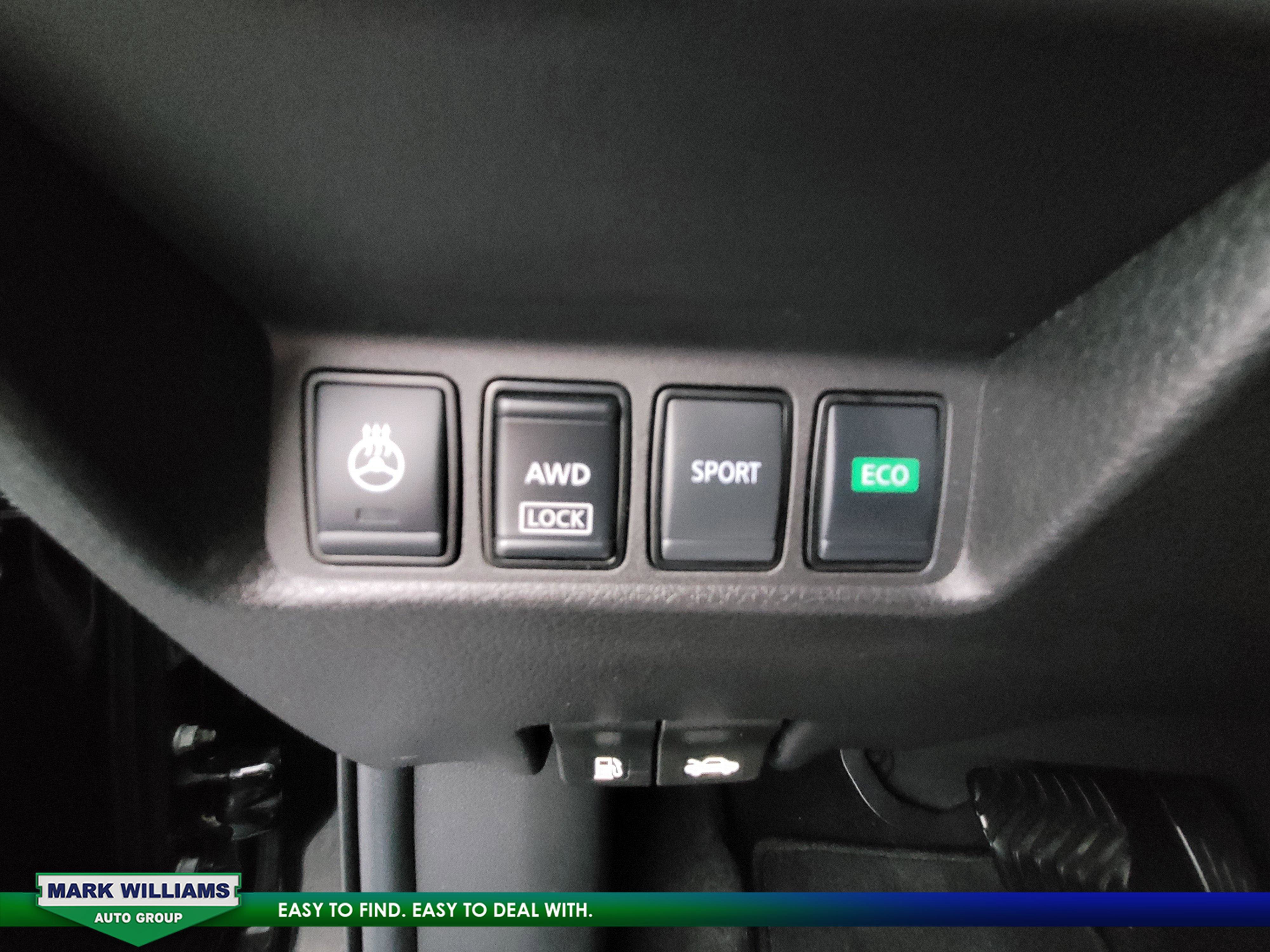 Used 2022 Nissan Rogue Sport SL w/ Premium Package image 27