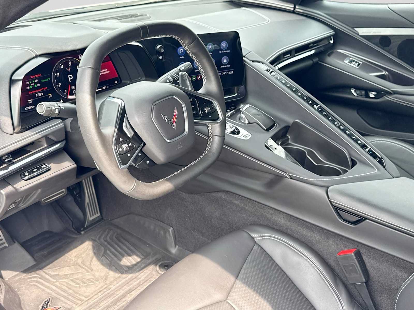 Used 2023 Chevrolet Corvette Stingray Preferred Conv w/ Z51 Performance Package RWD image 2