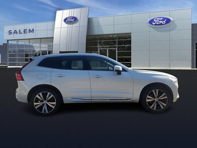 Used 2022 Volvo XC60 B5 Inscription w/ Climate Package AWD/4WD image 2