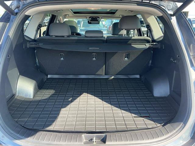 Used 2021 Hyundai Santa Fe Limited AWD/4WD image 5