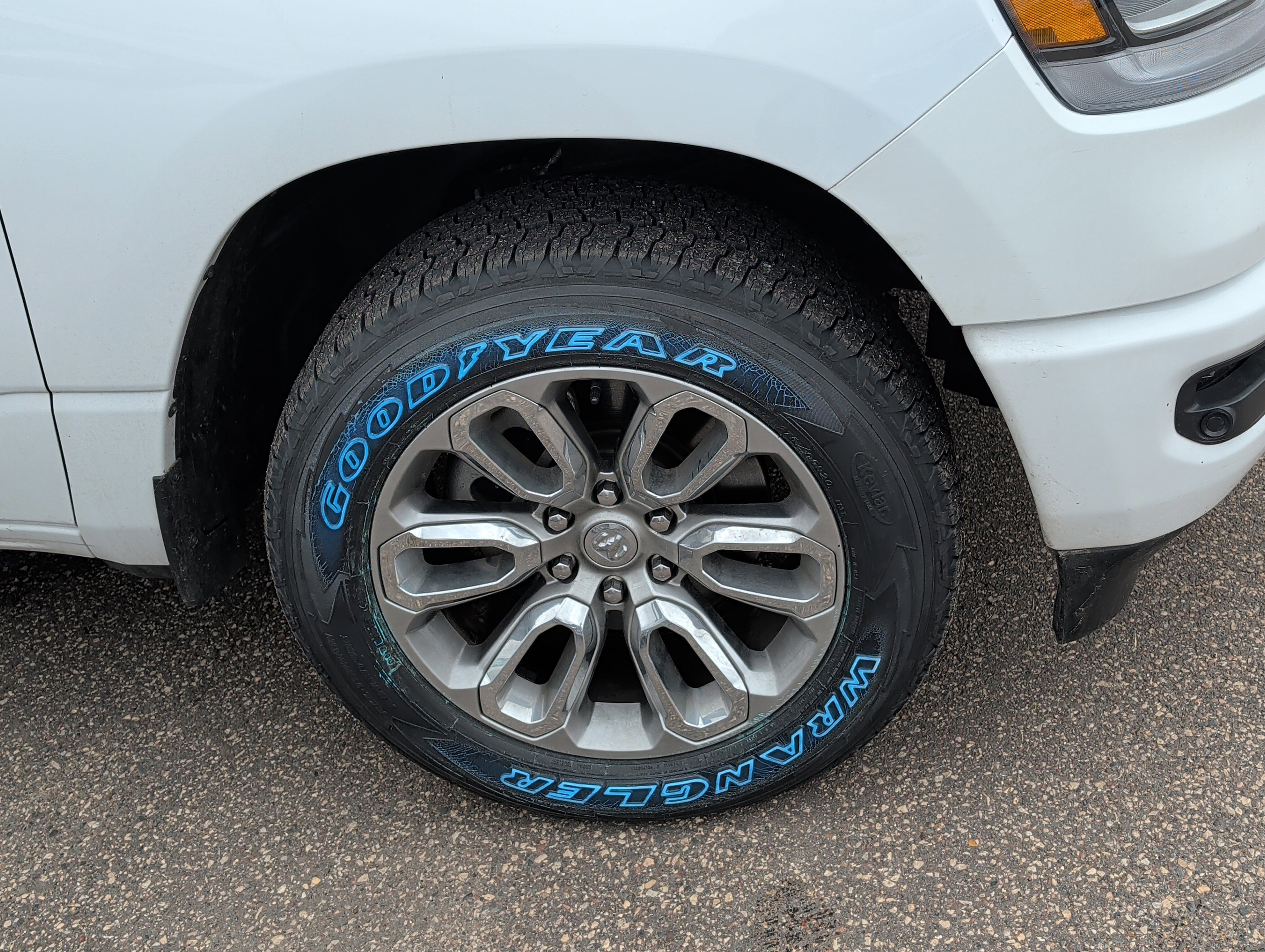 Used 2023 RAM 1500 Laramie image 6