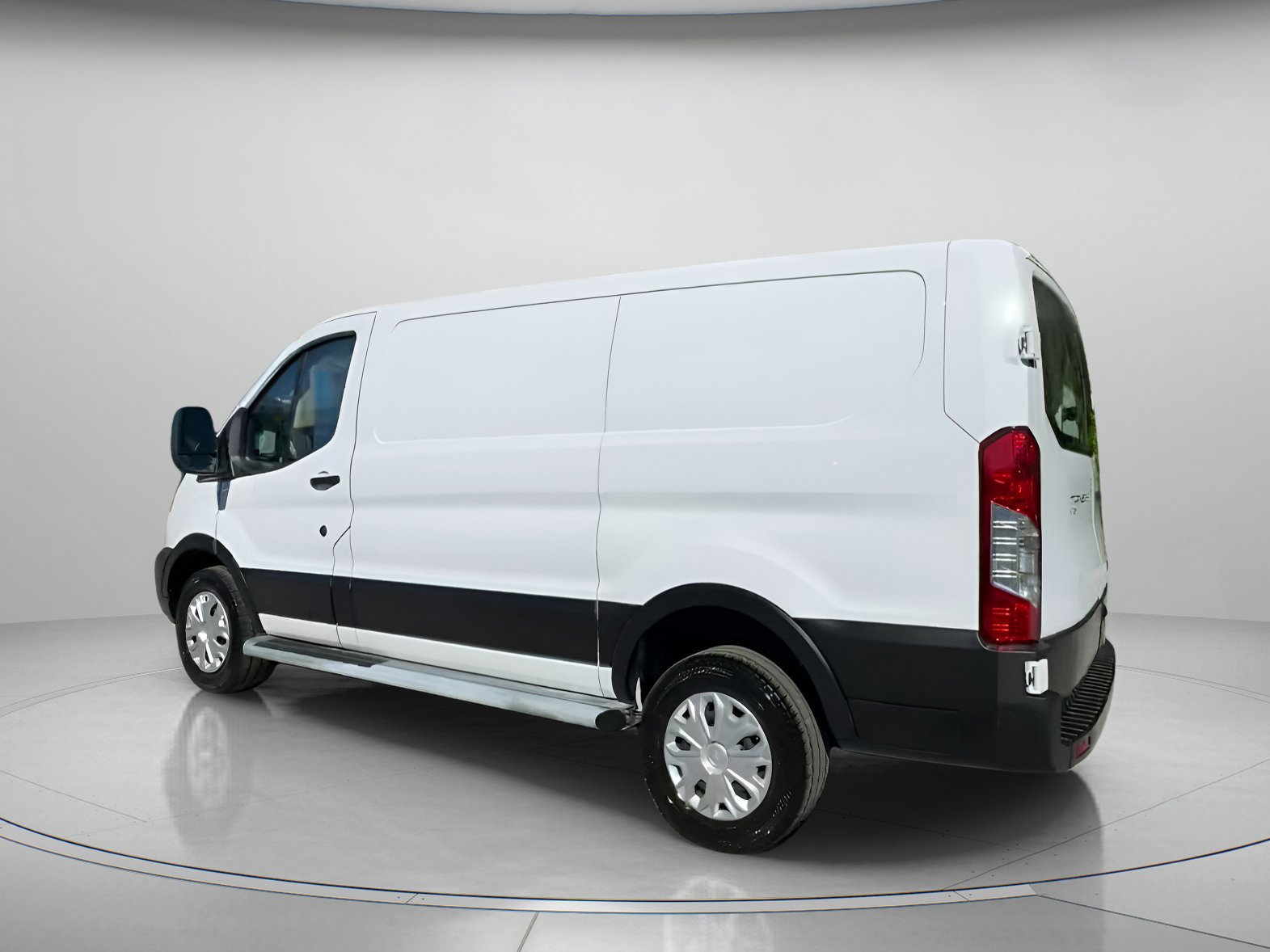 Certified 2024 Ford Transit 250 w/ Exterior Upgrade Package image 11