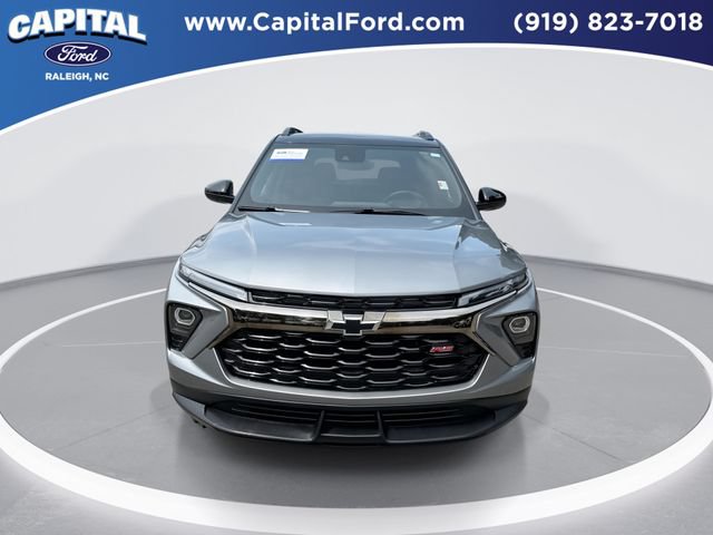 Used 2026 Chevrolet TrailBlazer RS w/ Convenience Package FWD image 3