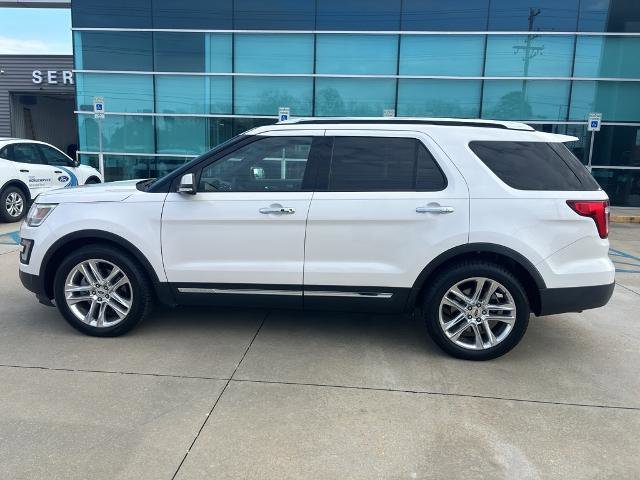 Certified 2017 Ford Explorer Limited image 8