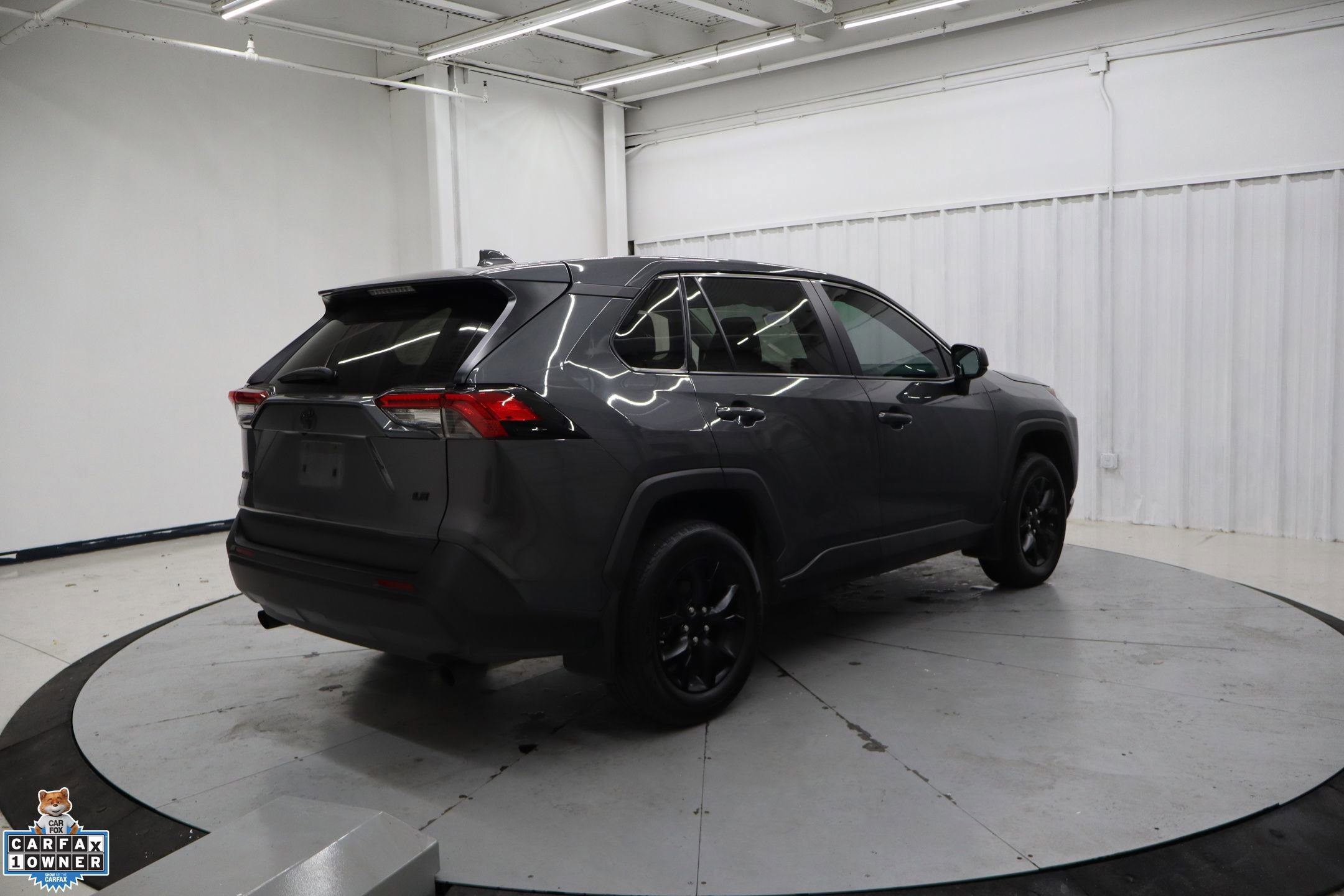 Used 2023 Toyota RAV4 LE image 7