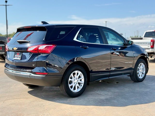 Used 2021 Chevrolet Equinox LT FWD image 2