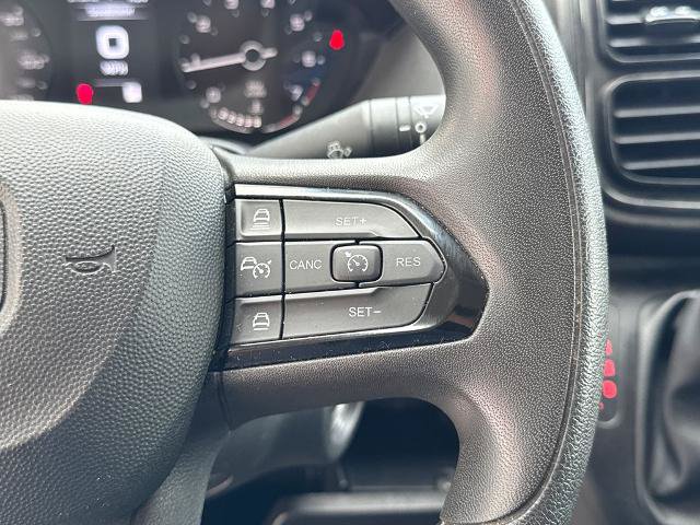 Used 2024 RAM ProMaster 2500 w/ Convenience Group FWD image 24