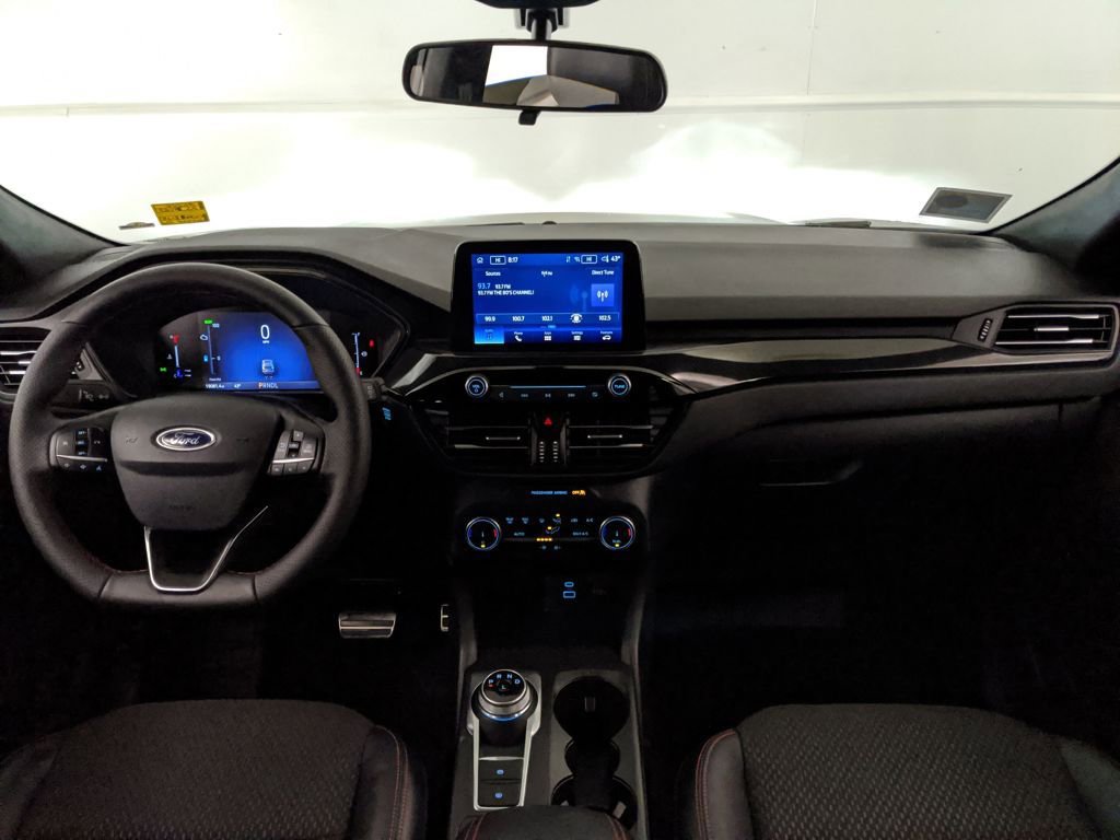 Certified 2023 Ford Escape ST-Line w/ Equipment Group 301A image 7