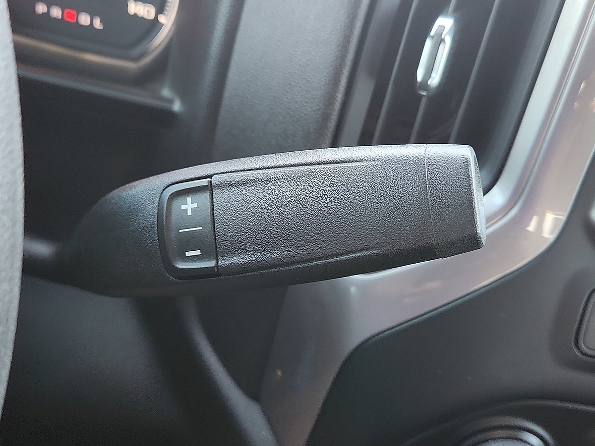 Used 2022 Chevrolet Silverado 1500 Custom RWD image 20
