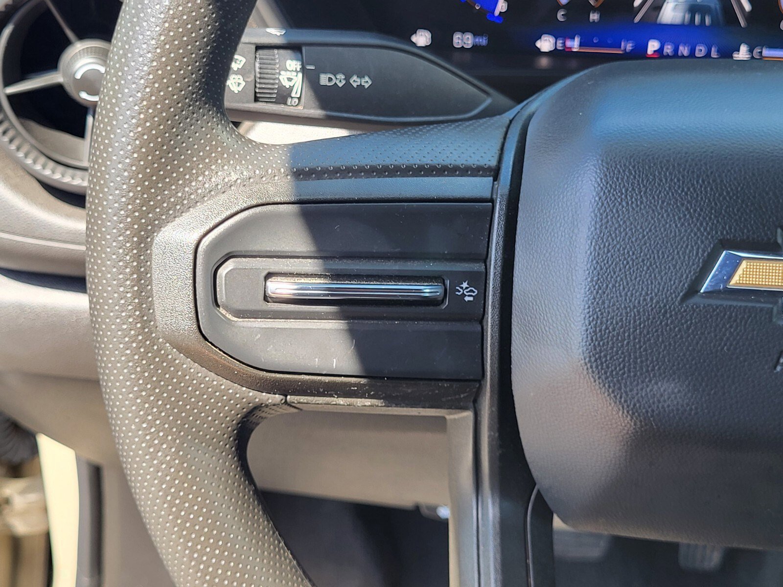 Used 2024 Chevrolet Colorado W/T image 26