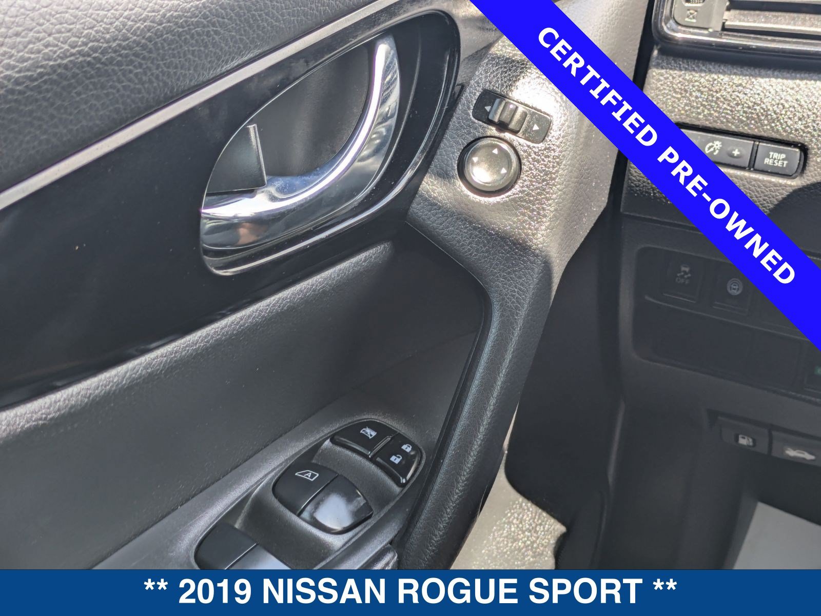 Used 2019 Nissan Rogue Sport SV FWD image 24