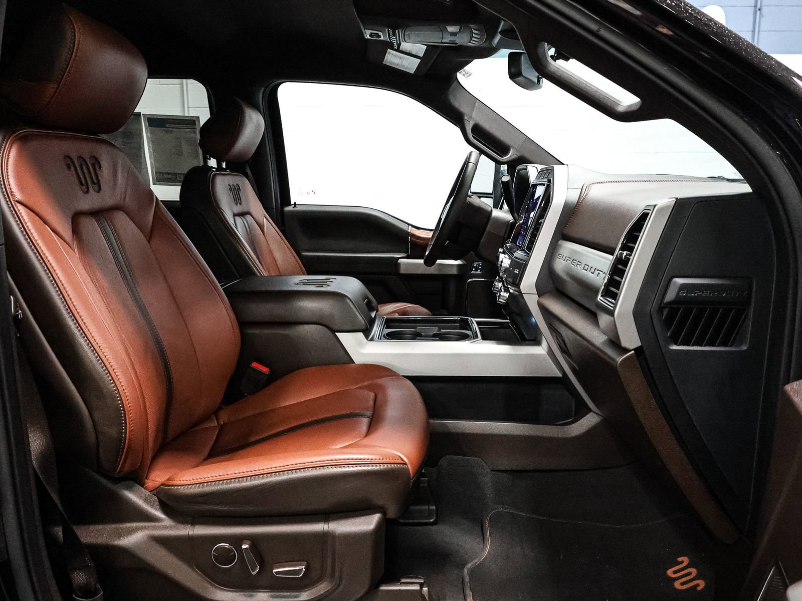 Certified 2022 Ford F450 King Ranch w/ Chrome Package image 25