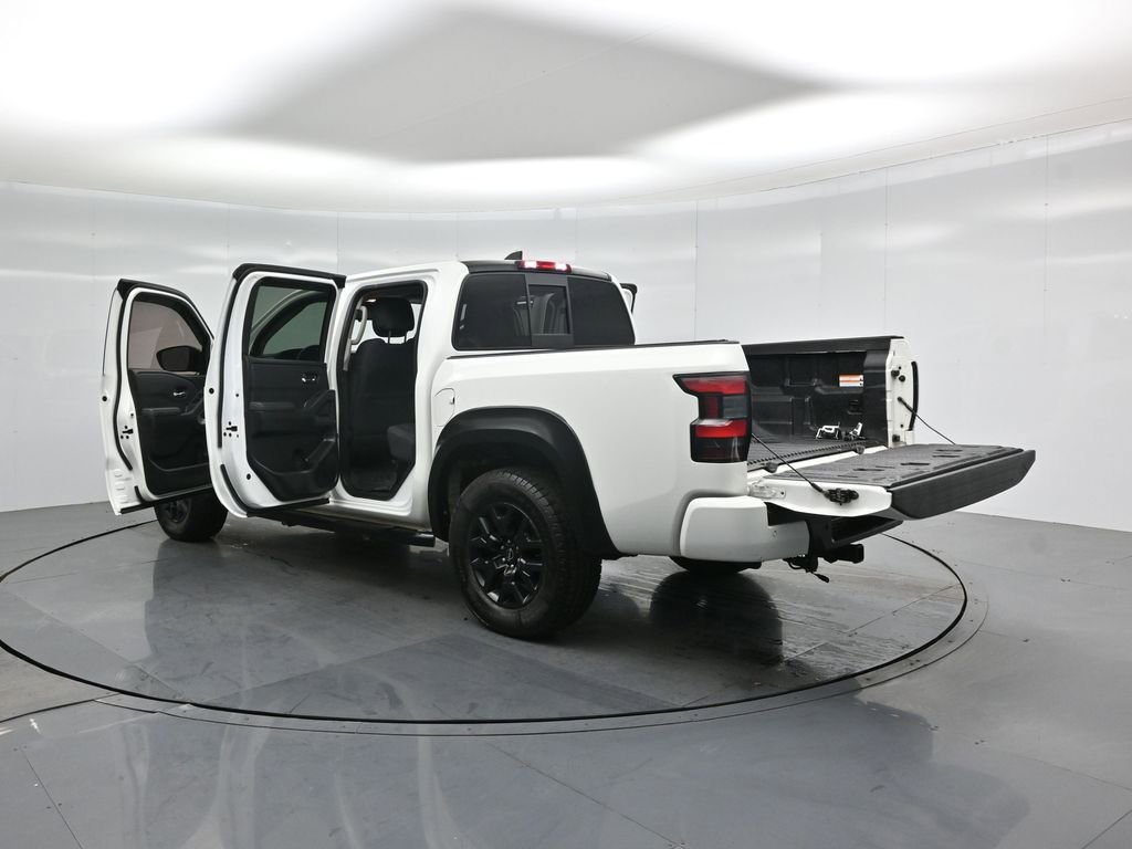 Used 2022 Nissan Frontier SV w/ Technology Package image 35