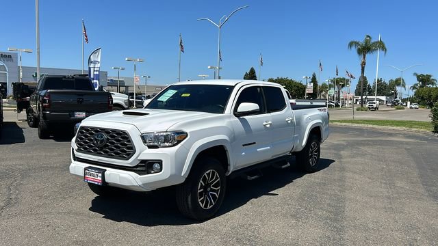 Used 2023 Toyota Tacoma TRD Sport w/ Advanced Technology Package AWD/4WD image 8